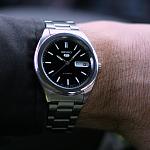 Click image for larger version. 

Name:	My Seiko 5.jpg 
Views:	1826 
Size:	27.3 KB 
ID:	10931