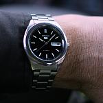 Click image for larger version. 

Name:	My Seiko 5.jpg 
Views:	1825 
Size:	27.3 KB 
ID:	10931